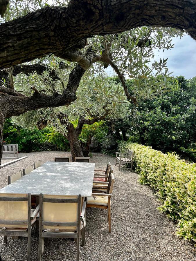 Villa Familiale Avec Vue Imprenable Saint-Raphaël Exteriör bild